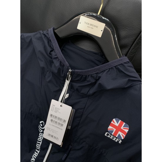 P2962025 spring new style, fashionable and casual hooded jacket, available at the same time for counters, original singles, top-level printing craft letter pattern decoration logo, customized original hardware and auxiliary materials decoration, extremely