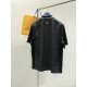 The latest model of P2962025 in summer, available at the counter at the same time, original orders, fashionable and casual suits, and the upper body is very distinctive!Eye-catching and highlighted, imported original fabric, top-grade embroidery craft let