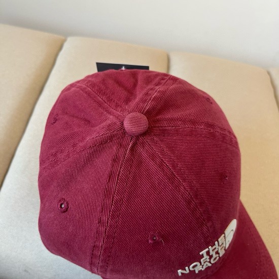 P45 North ♥️ Baseball Cap Official Website New Baseball Cap, the original single is very popular, the craftsmanship is very exquisite, high-end, atmospheric and up-class!Low-key and luxurious, easy to carry!Run volume! P45 North ♥️ Baseball Cap Official Website New Baseball Cap, the original single is very popular, the craftsmanship is very exquisite, high-end, atmospheric and up-class!Low-key and luxurious, easy to carry!Run volume!