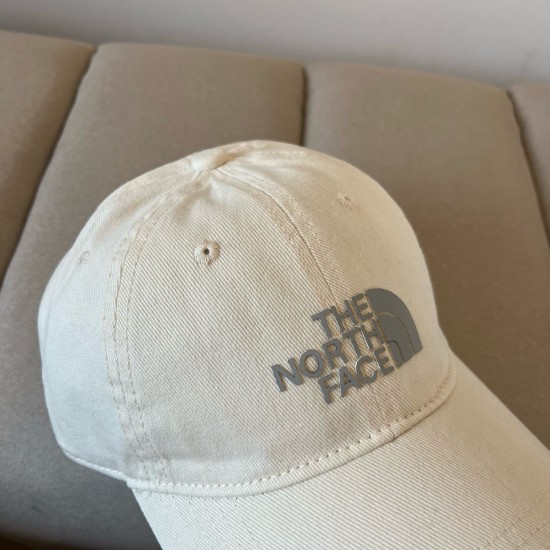 P45 North ♥️ Baseball Cap Official Website New Baseball Cap, the original single is very popular, the craftsmanship is very exquisite, high-end, atmospheric and up-class!Low-key and luxurious, easy to carry!Run volume! P45 North ♥️ Baseball Cap Official Website New Baseball Cap, the original single is very popular, the craftsmanship is very exquisite, high-end, atmospheric and up-class!Low-key and luxurious, easy to carry!Run volume!
