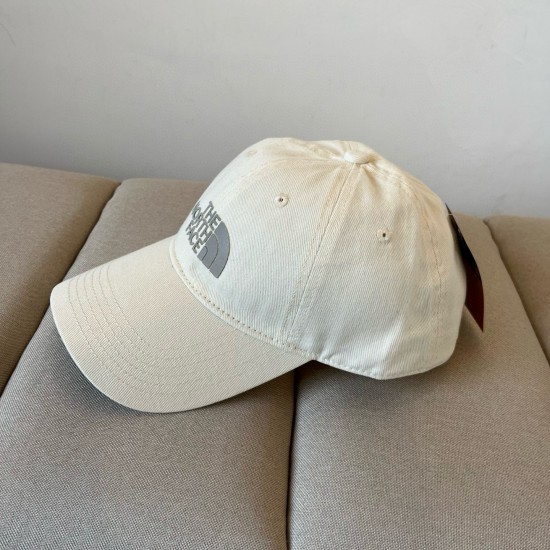 P45 North ♥️ Baseball Cap Official Website New Baseball Cap, the original single is very popular, the craftsmanship is very exquisite, high-end, atmospheric and up-class!Low-key and luxurious, easy to carry!Run volume! P45 North ♥️ Baseball Cap Official Website New Baseball Cap, the original single is very popular, the craftsmanship is very exquisite, high-end, atmospheric and up-class!Low-key and luxurious, easy to carry!Run volume!
