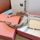 With packaging p55miumiu Miu latest custom headband, all the details are taken in real photos!Special fabrics are very textured, classic and timeless With packaging p55miumiu Miu latest custom headband, all the details are taken in real photos!Special fabrics are very textured, classic and timeless