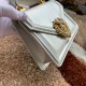 530 [Dolce Gabbana] Chain hand-held crossbody bag model number: 6613 original list ➰Delicious handmade Imported cowhide leather with original hardware bag body with pure handmade oil on top of the top of many celebrities' favorites. Crossbody can be purch