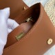 570 [Dolce Gabbana] Model number: 9112 Original order ➰Delicate handmade, imported cowhide bag body with pure handmade oil edges on top, embellished with standing effect quilted DG log Fashion trend, favorite of many celebrities, crossbody, overseas purch
