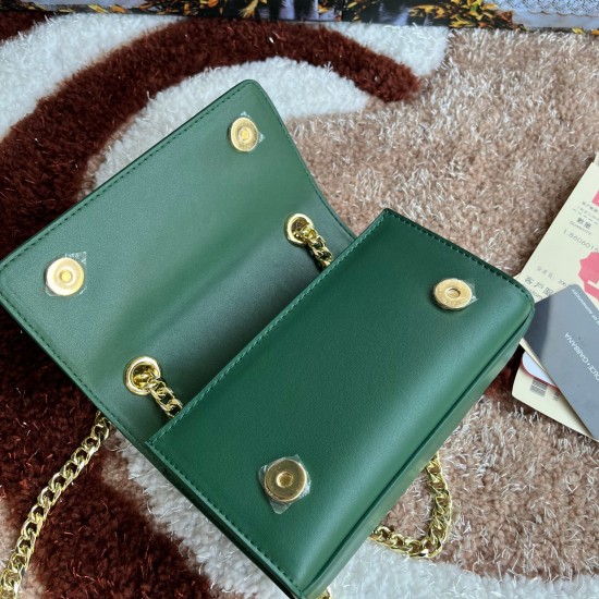 500 [Dolce Gabbana] Model number: 5183 Original order ➰Delicate handmade Imported cowhide with original hardware bag body with pure handmade oil on top of the top of many celebrities' favorites, crossbody, special products for overseas purchasing agents, 
