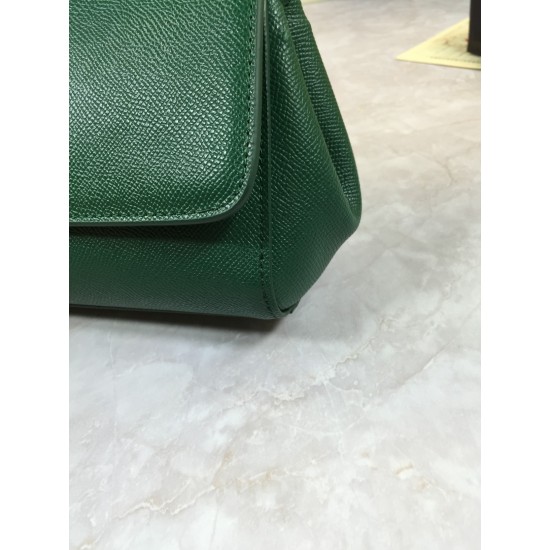 410 Small, high-end product [Dolce Gabbana] crossbody women's bag ➰Delicate handmade, classic style, solid color versatile, favorite of many celebrities, crossbody, mirror, overseas purchasing special products!Imported palm-print cowhide with original har