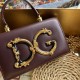 550 【Dolce Gabbana】❤️New.Model number: 9111 original list ➰Delicate and handmade, imported cowhide bag body with pure handmade oil edges on the top, embellished with DG double electroplating sign fashion trend, front flip cover adopts hidden magnetic buck 550 【Dolce Gabbana】❤️New.Model number: 9111 original list ➰Delicate and handmade, imported cowhide bag body with pure handmade oil edges on the top, embellished with DG double electroplating sign fashion trend, front flip cover adopts hidden magnetic buck
