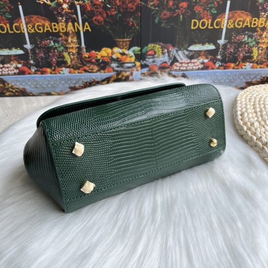 490 [Dolce Gabbana] Model number: 4660 Lizard Diamond Original Single Perfect Bag Shape Imported Top-Level Lizard Pattern Cowhide, Customized Vacuum High Electroplating Hardware, Versatile Bag Style, Hand-in Crossbody is suitable for any occasion, Gorgeou