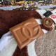 530 [Dolce Gabbana] Model number: 5515 Top original list ➰Delicious handmade, imported cowhide bag body with pure handmade oil edges on top, embellished with standing effect quilted DG log Fashion trend, favorite of many celebrities, crossbody, overseas p