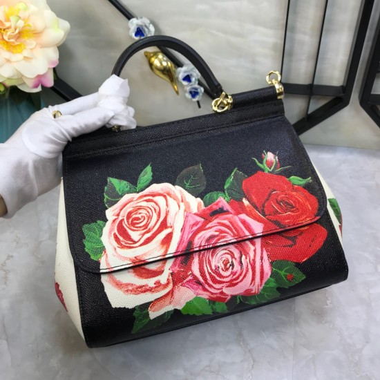 480 [Dolce Gabbana] Crossbody, mirror, special products for overseas purchasing, new bag style and aura, any combination can be as long as there is a fashionable heart, you can keep it clearly, when and where DG will always show you infinite surprises Lux