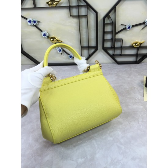 410 Small, high-end product [Dolce Gabbana] crossbody women's bag ➰Delicate handmade, classic style, solid color versatile, favorite of many celebrities, crossbody, mirror, overseas purchasing special products!Imported palm-print cowhide with original har