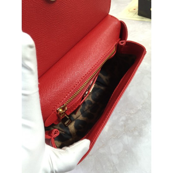 410 small high-end product [Dolce Gabbana] crossbody women's bag ➰Delicate handmade classic style solid color versatile. Favorite of many celebrities. Crossbody can be matched with mirrors. Special products for overseas purchasing agents!Imported palm-pri