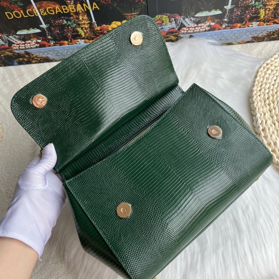 510 [Dolce Gabbana] Model number: 4662 Lizard Diamond Original Single Perfect Bag Shape Imported Top-Level Lizard Pattern Cowhide, Customized Vacuum High Electroplating Hardware, Versatile Bag Style, Hand-in Crossbody is suitable for any occasion, Gorgeou