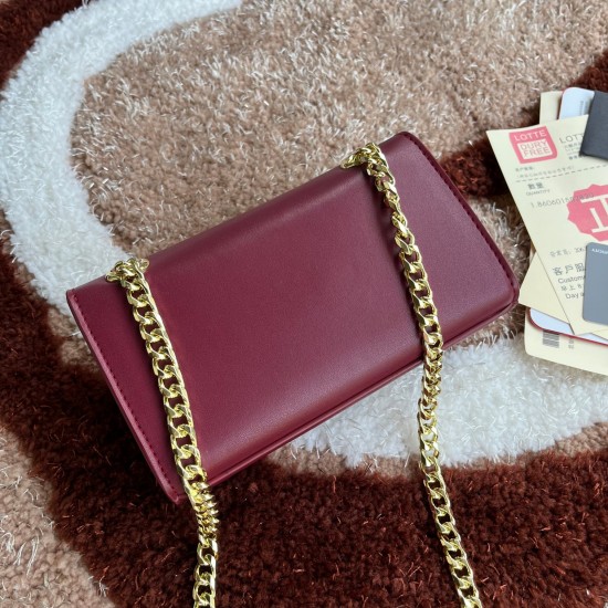 500 [Dolce Gabbana] Model number: 5183 Original order ➰Delicate handmade Imported cowhide with original hardware bag body with pure handmade oil on top of the top of many celebrities' favorites, crossbody, special products for overseas purchasing agents, 