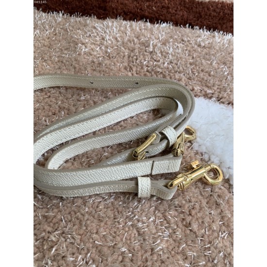 510 [Dolce Gabbana] Classic bucket bag, crossbody, special products for overseas purchasing, new bag style and aura, any combination can be used as long as there is a fashionable heart, you can keep it clearly when and where DG will always show you infini