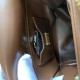 630 [Dolce Gabbana] Model number: 5180# Original order ➰Delicious handmade Imported cowhide with original hardware bag body with pure handmade oil on top of the top of many celebrities' favorites, crossbody, special products for overseas purchasing agents