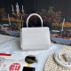 570 [Dolce Gabbana] Model number: 9112 Original order ➰Delicate handmade, imported cowhide bag body with pure handmade oil edges on top, embellished with standing effect quilted DG log Fashion trend, favorite of many celebrities, crossbody, overseas purch