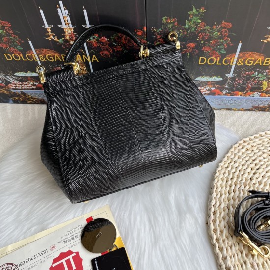 510 [Dolce Gabbana] Model number: 4662 Lizard Diamond Original Single Perfect Bag Shape Imported Top-Level Lizard Pattern Cowhide, Customized Vacuum High Electroplating Hardware, Versatile Bag Style, Hand-in Crossbody is suitable for any occasion, Gorgeou