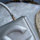 570 [Dolce Gabbana] Model number: 9112 Original order ➰Delicate handmade, imported cowhide bag body with pure handmade oil edges on top, embellished with standing effect quilted DG log Fashion trend, favorite of many celebrities, crossbody, overseas purch