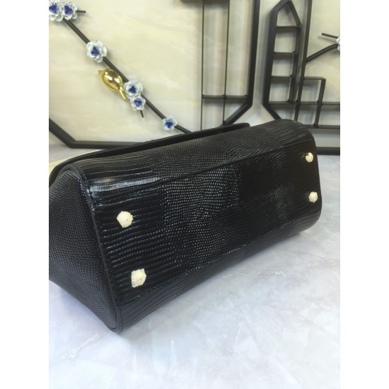 530 Medium size [Dolce Gabbana] Colorful Diamond Lizard Pattern Crossbody Bag Original Single Perfect Bag Shape Imported Top-Level Lizard Pattern Cowhide, Customized Vacuum High Electroplating Hardware All-match Bag Style Hand-Owned Crossbody is suitable 