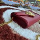 530 original DolceGabbana overseas purchasing special product model number 5512,️Double crossbody clutch bag is mainly simple and fashionable, using imported cowhide raw materials. Butterfly gold-plated DG logo inlaid pearl front flip with hidden magnetic 530 original DolceGabbana overseas purchasing special product model number 5512,️Double crossbody clutch bag is mainly simple and fashionable, using imported cowhide raw materials. Butterfly gold-plated DG logo inlaid pearl front flip with hidden magnetic