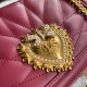 600 [Dolce Gabbana] Top original list ➰Delicious handmade Imported cowhide leather with original hardware bag body with pure handmade oil on top of the top of many celebrities' favorites. Crossbody can be purchased overseas for special products with a sty