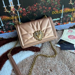 580 small [Dolce Gabbana] model number 4152 original list ➰Delicious handmade imported cowhide with original hardware bag body pure handmade oil on top of the bag, many celebrities' favorites, crossbody, overseas purchasing special products, fashionable a