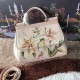 480 [Dolce Gabbana] The same crossbody bag as a celebrity, crossbody, mirror, overseas purchasing special products, fashionable and aura, brand new bag style, any combination can be as long as there is a fashionable heart, you can keep it clearly, when an