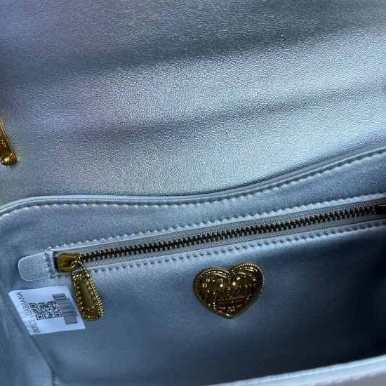 580 small [Dolce Gabbana] model number 4152 original list ➰Delicious handmade imported cowhide with original hardware bag body pure handmade oil on top of the bag, many celebrities' favorites, crossbody, overseas purchasing special products, fashionable a