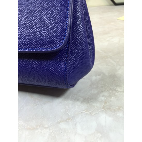 410 Small, high-end product [Dolce Gabbana] crossbody women's bag ➰Delicate handmade, classic style, solid color versatile, favorite of many celebrities, crossbody, mirror, overseas purchasing special products!Imported palm-print cowhide with original har