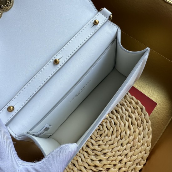 510 [Dolce Gabbana] Chain hand-held crossbody bag model number: 6613 plain paper Original ➰Delicious handmade Imported cowhide with original hardware bag body with pure handmade oil on top of the top of many celebrities' favorites, crossbody, special prod