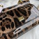 470 [Dolce Gabbana] model number: 2111 patent leather leopard print, perfect bag shape, customized vacuum high electroplated hardware, versatile bag type, portable crossbody is suitable for any occasion, gorgeous enough to amazing four seats, every presen