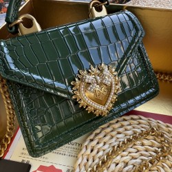 530 [Dolce Gabbana] Chain hand-held crossbody bag model number: 6613 crocodile pattern Top original list ➰Delicious handmade Imported cowhide with original hardware bag body top handmade oil edges The favorite of many celebrities, crossbody can be crossbo