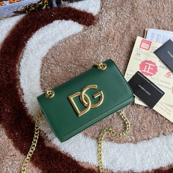500 [Dolce Gabbana] Model number: 5183 Original order ➰Delicate handmade Imported cowhide with original hardware bag body with pure handmade oil on top of the top of many celebrities' favorites, crossbody, special products for overseas purchasing agents, 