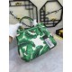 480 [Dolce Gabbana] The same crossbody bag as a celebrity, crossbody, mirror, overseas purchasing special products, fashionable and aura, brand new bag style, any combination can be as long as there is a fashionable heart, you can keep it clearly, when an
