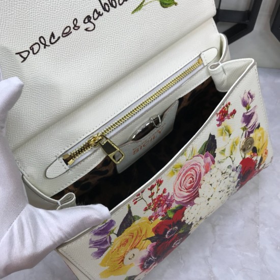 480 [Dolce Gabbana] Crossbody, mirror, special products for overseas purchasing, new bag style and aura, any combination can be as long as there is a fashionable heart, you can keep it clearly, when and where DG will always show you infinite surprises Lux