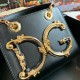 630 [Dolce Gabbana] Model number: 5180# Original order ➰Delicious handmade Imported cowhide with original hardware bag body with pure handmade oil on top of the top of many celebrities' favorites, crossbody, special products for overseas purchasing agents