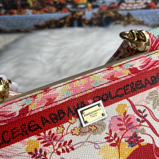 480 [Dolce Gabbana] Cowhide print, crossbody/carrying, with mirror, overseas purchasing special products, fashionable and aura, brand new bag style, any combination can be as long as there is a fashionable heart, you can keep it clearly, when and where DG