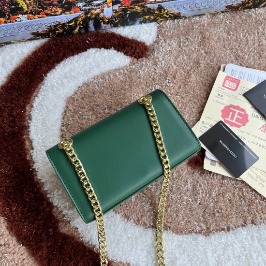500 [Dolce Gabbana] Model number: 5183 Original order ➰Delicate handmade Imported cowhide with original hardware bag body with pure handmade oil on top of the top of many celebrities' favorites, crossbody, special products for overseas purchasing agents, 