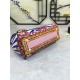 480 [Dolce Gabbana] The same crossbody bag as a celebrity, crossbody, mirror, overseas purchasing special products, fashionable and aura, brand new bag style, any combination can be as long as there is a fashionable heart, you can keep it clearly, when an