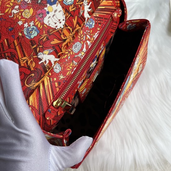 480 [Dolce Gabbana] Cowhide print, crossbody/carrying, with mirror, overseas purchasing special products, fashionable and aura, brand new bag style, any combination can be as long as there is a fashionable heart, you can keep it clearly, when and where DG