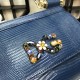 470 Small [Dolce Gabbana] Colorful Diamond Lizard Pattern Crossbody Bag Original Single Perfect Bag Shape Imported Top-Level Lizard Pattern Cowhide, Customized Vacuum High Electroplating Hardware All-match Bag Shape Hand-Off Crossbody is suitable for any 
