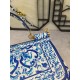 480 [Dolce Gabbana] The same crossbody bag as a celebrity, crossbody, mirror, overseas purchasing special products, fashionable and aura, brand new bag style, any combination can be as long as there is a fashionable heart, you can keep it clearly, when an