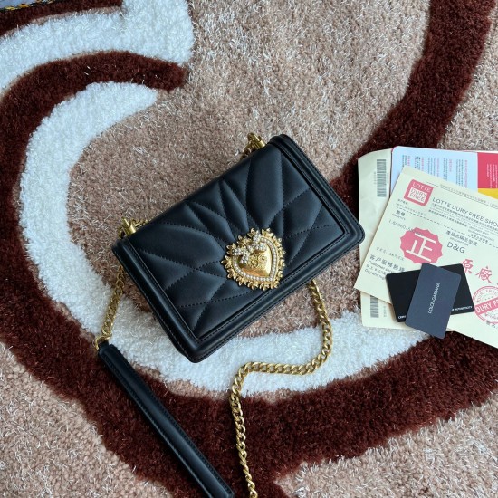 580 small [Dolce Gabbana] model number 4152 original list ➰Delicious handmade imported cowhide with original hardware bag body pure handmade oil on top of the bag, many celebrities' favorites, crossbody, overseas purchasing special products, fashionable a