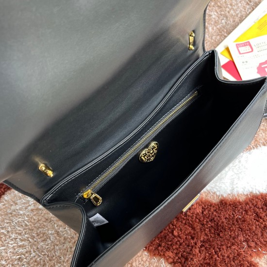 600 [Dolce Gabbana] Top original list ➰Delicious handmade Imported cowhide leather with original hardware bag body with pure handmade oil on top of the top of many celebrities' favorites. Crossbody can be purchased overseas for special products with a sty