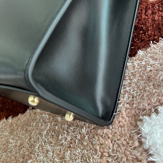 570 [Dolce Gabbana] Model number: 3556 Top original list Tote bag➰Delicious handmade, imported cowhide bag body with pure handmade oil edges on top, the favorite of many celebrities, overseas purchasing special products, style and aura, as long as you hav