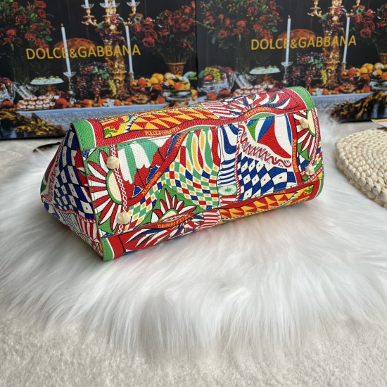 480 [Dolce Gabbana] Cowhide print, crossbody/carrying, with mirror, overseas purchasing special products, fashionable and aura, brand new bag style, any combination can be as long as there is a fashionable heart, you can keep it clearly, when and where DG