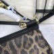 P450 original list [Dolce Gabbana] classic leopard print Another platinum bag in the fashion industry ➰Delicate handmade, favorite of many celebrities, crossbody, mirror, overseas purchasing special products!Imported palm-print cowhide with original hardw