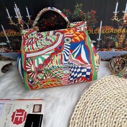 480 [Dolce Gabbana] Cowhide print, crossbody/carrying, with mirror, overseas purchasing special products, fashionable and aura, brand new bag style, any combination can be as long as there is a fashionable heart, you can keep it clearly, when and where DG