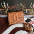 530 [Dolce Gabbana] Model number: 5515 Top original list ➰Delicious handmade, imported cowhide bag body with pure handmade oil edges on top, embellished with standing effect quilted DG log Fashion trend, favorite of many celebrities, crossbody, overseas p